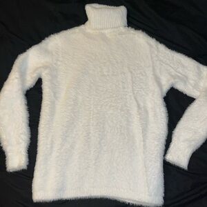 White Zara Knit Turtleneck Sweater